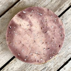 Krydret blommemousse med bler. Kage til 12 pers.