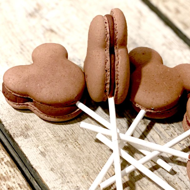 Macaron slikkepind - Bamse/Chokolade