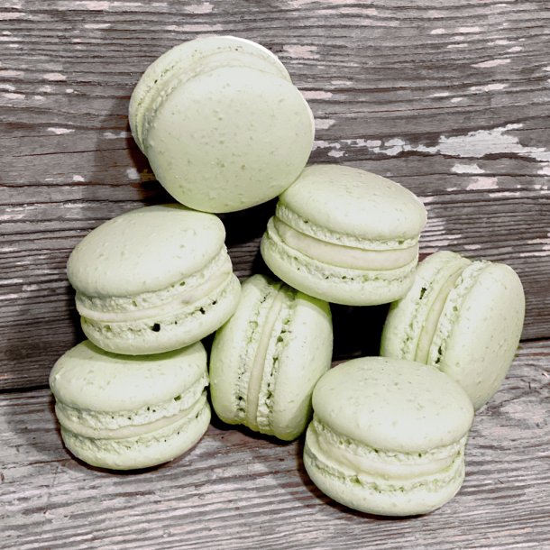 Box med 12 stk. Macarons - Lysegrnne/ble-stikkelsbr