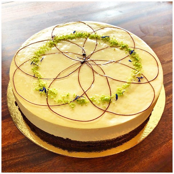 Passionsmousse lagt med chokoladekage til 12 pers.