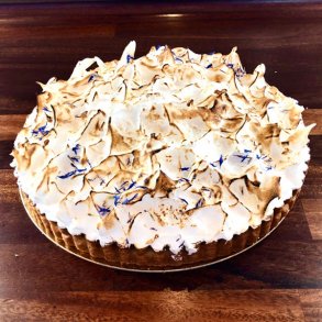 Citronsne kage - Citronmousse p chokolade- / marcipantrte med marengs til 12 pers.