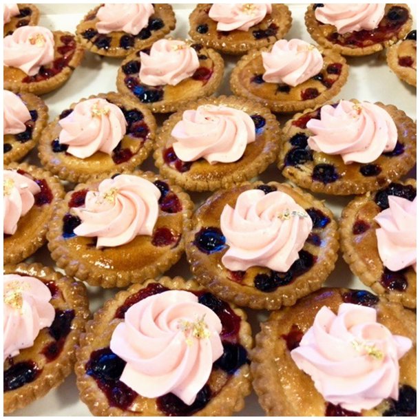 20 stk. kuvert Skovbrtrter med rosa creme