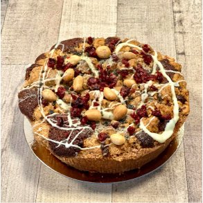 ble-lakridscrumble trte med saltede peanuts, hvid chokolade og tranebr til 5 pers.