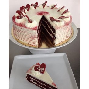Red velvet chokoladekage m. hjerter til 12/14 pers. til Mor's dag