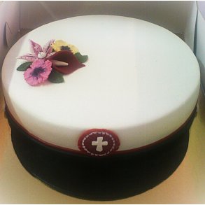 STUDENTERKAGE - Studenterhue kage med blomster